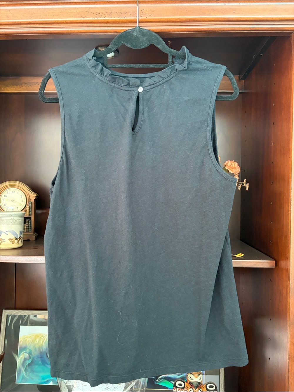 T.La Black Sleeveless Ruffle Mock-Neck Tank